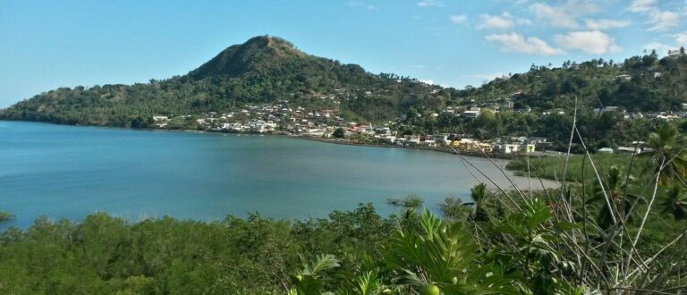 la baie de chiconi vue 768x330