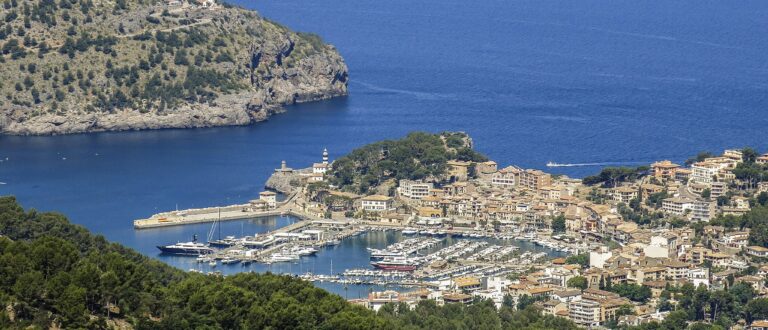 2048px 1. Port de Soller Mallorca 768x330