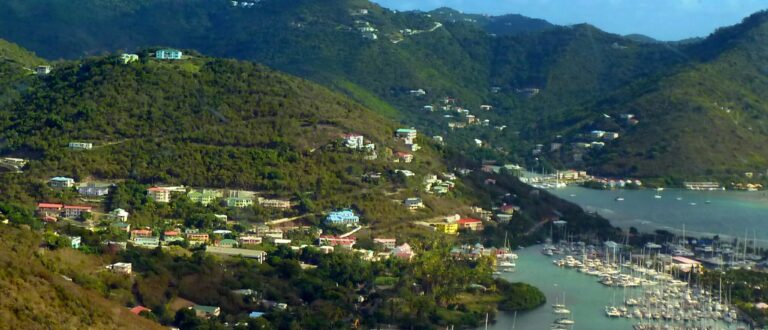 2048px Karibik   Brit. Jungferninseln   Pleasent Valley and Hannah – Nanny Cay and Sea Cow Bay   panoramio 768x330